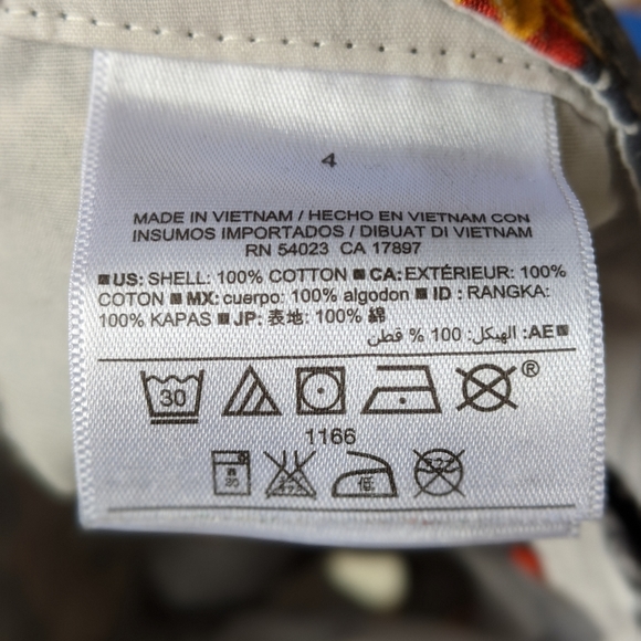 Old Navy charcoal floral shorts - Picture 4 of 6